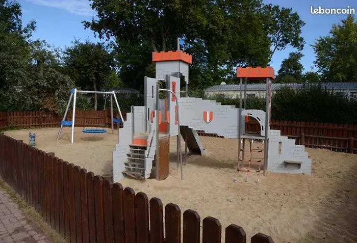 Camping Mobil *** Les Ollivaud *